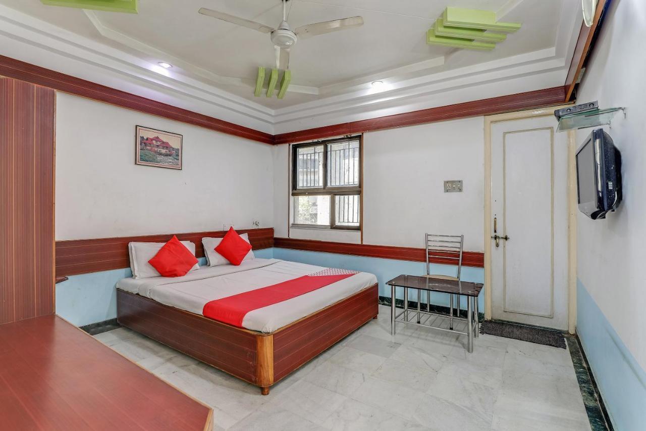 Flagship 79318 Hotel Bansal Vadodara Exterior foto