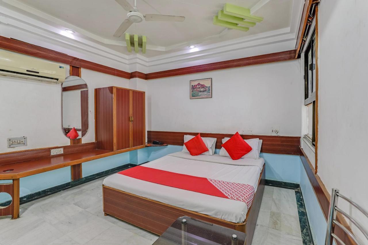 Flagship 79318 Hotel Bansal Vadodara Exterior foto